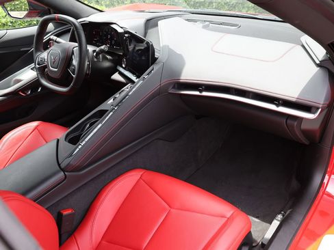 Used 2025 Chevrolet Corvette Stingray Coupe w/ 1LT RWD image 17