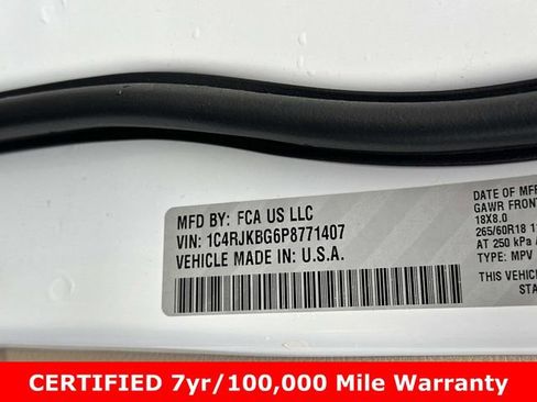 Certified 2023 Jeep Grand Cherokee L Limited w/ Luxury Tech Group II AWD/4WD image 33