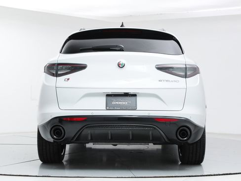 New 2025 Alfa Romeo Stelvio Sprint w/ Veloce Package image 4