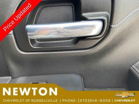 Used 2022 Chevrolet Silverado 1500 RST w/ Safety Package AWD/4WD image 29