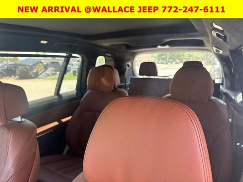 Used 2025 BMW X7 M60i w/ Climate Comfort Package AWD/4WD image 6