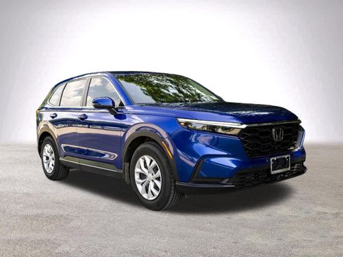 Used 2025 Honda CR-V LX image 2