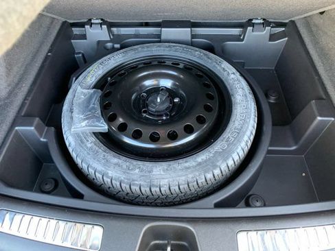 Used 2019 Cadillac XT4 Premium Luxury w/ Driver Assist Package FWD image 19