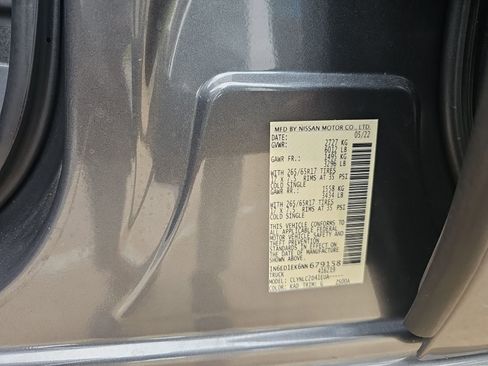 Used 2022 Nissan Frontier SV AWD/4WD image 15