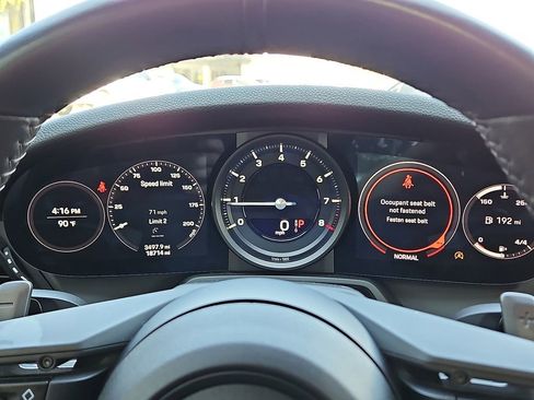 Used 2020 Porsche 911 Carrera S image 23