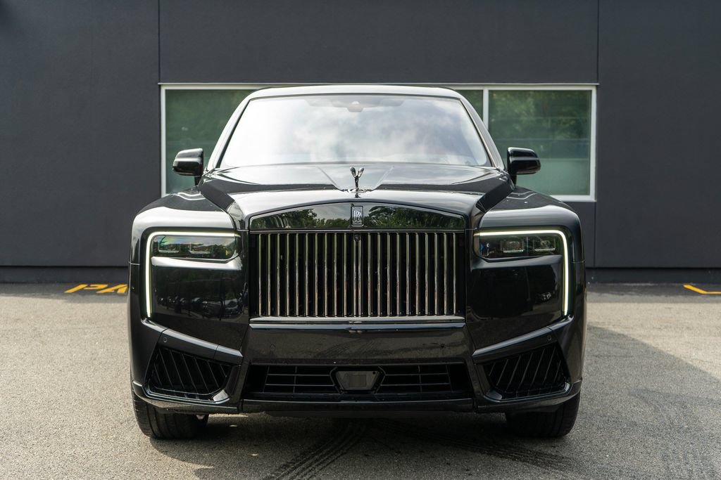 New 2027 Rolls-Royce Cullinan Black Badge AWD/4WD image 7