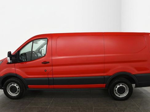 Used 2018 Ford Transit 150 130 Low Roof RWD image 5