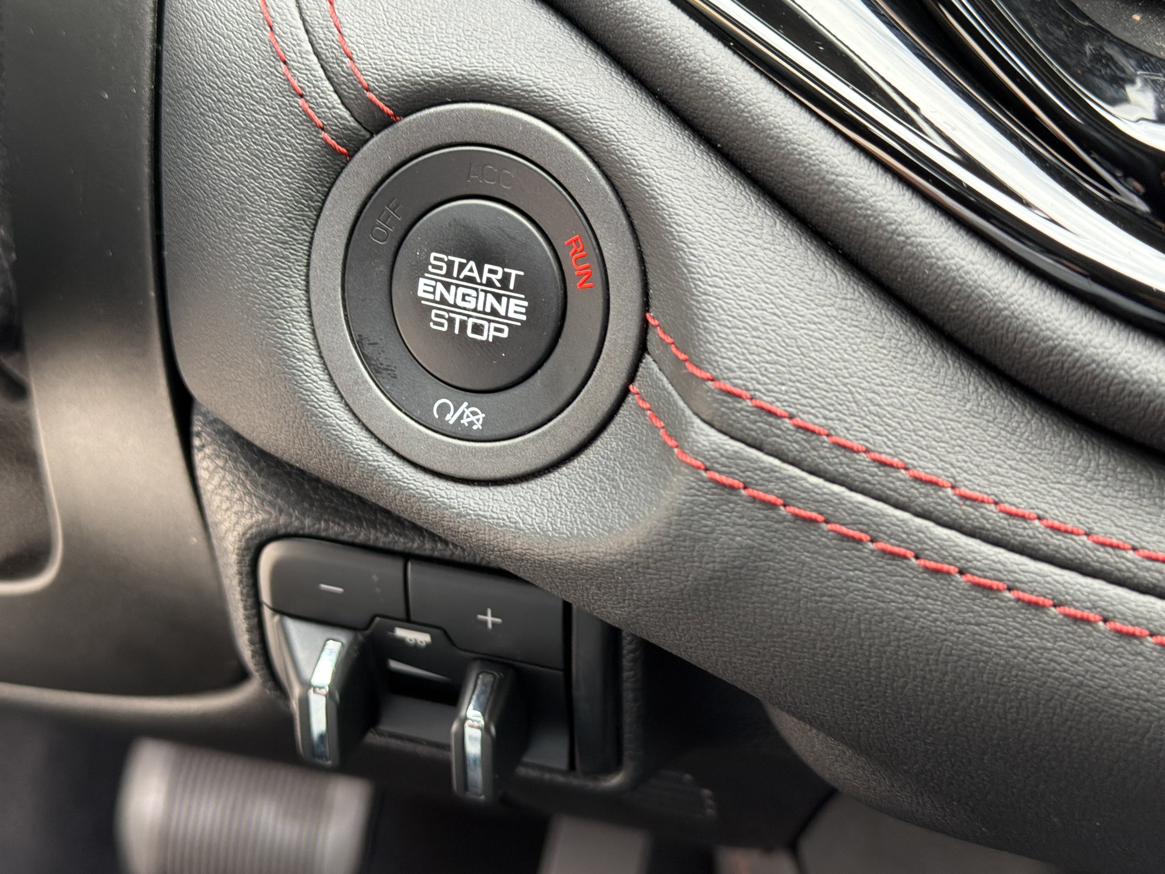 Used 2023 Dodge Durango GT AWD/4WD image 30