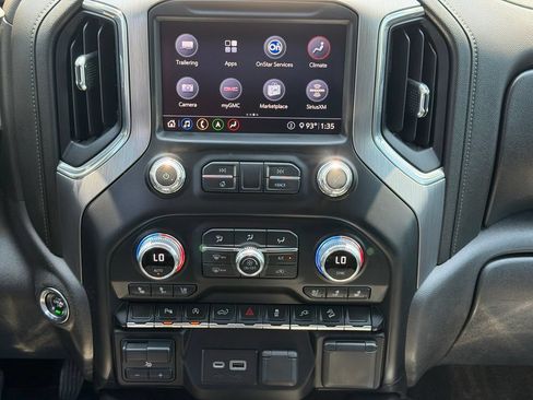 Used 2020 GMC Sierra 1500 Denali AWD/4WD image 23
