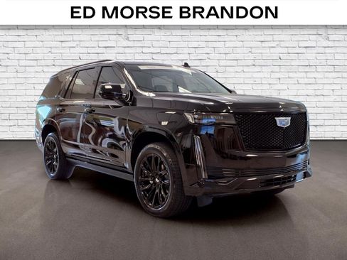 Certified 2023 Cadillac Escalade Sport Platinum w/ LPO, ONYX Package AWD/4WD image 6