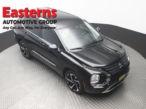 Used 2022 Mitsubishi Outlander SEL AWD/4WD image 3