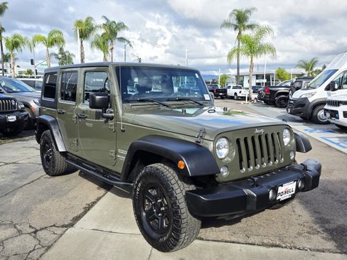 Used 2015 Jeep Wrangler Unlimited Sport image 6