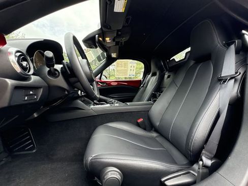 Certified 2025 MAZDA MX-5 Miata Grand Touring RWD image 11