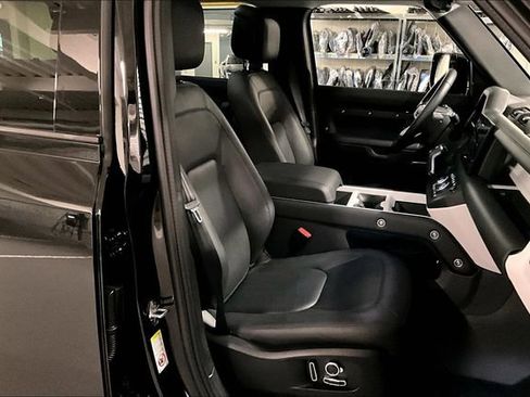 Certified 2025 Land Rover Defender 130 S image 6