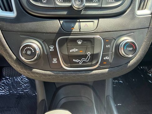 Used 2024 Chevrolet Malibu LS w/ Driver Confidence Package FWD image 23