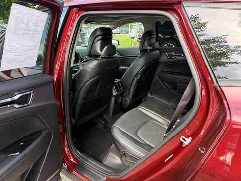 Used 2023 Kia Sportage SX FWD image 11