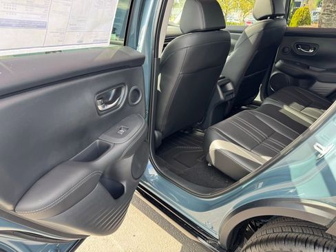 New 2026 Honda HR-V EX-L image 8