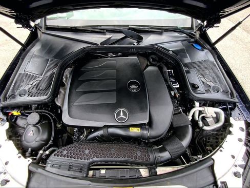 Used 2021 Mercedes-Benz C 300 Sedan image 29