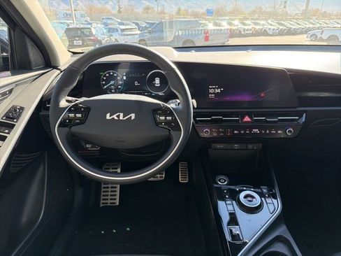 Certified 2023 Kia Niro Wave w/ Wave Preserve Package image 25