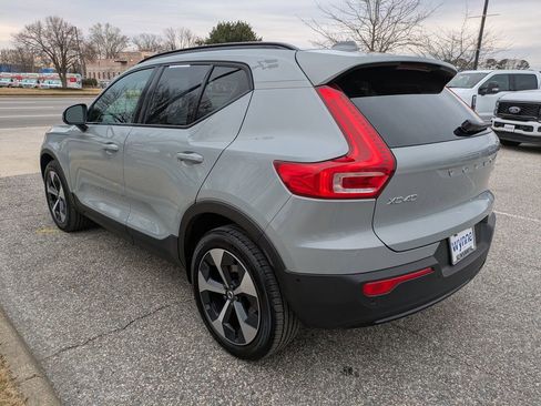 New 2026 Volvo XC40 B5 Plus w/ Protection Package Premier image 6