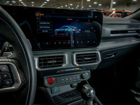 Used 2024 Ford Mustang GT Premium image 14