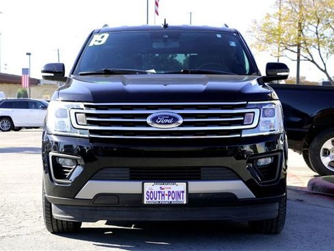 Used 2019 Ford Expedition XLT w/ Equipment Group 202A image 8