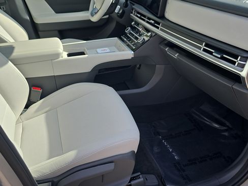 New 2026 Hyundai Santa Fe SE FWD image 13
