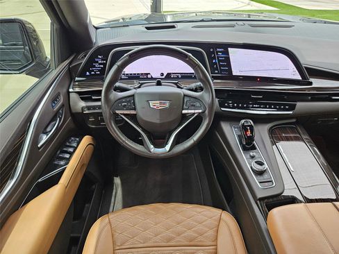 Used 2021 Cadillac Escalade Sport w/ Driver Assist Tech Package AWD/4WD image 12