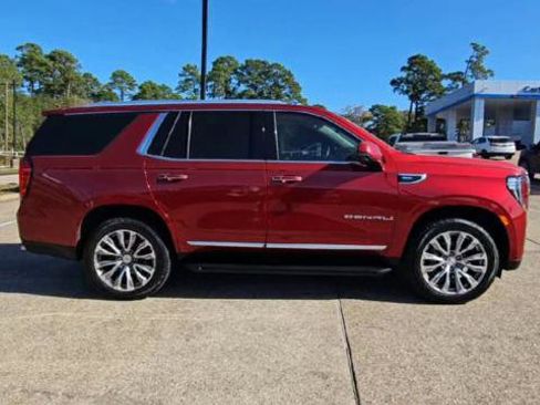 Certified 2021 GMC Yukon Denali image 8