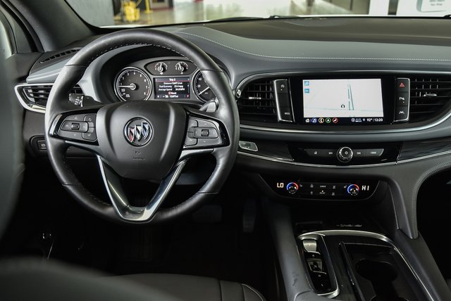 Used 2023 Buick Enclave Essence w/ Experience Buick Package FWD image 21