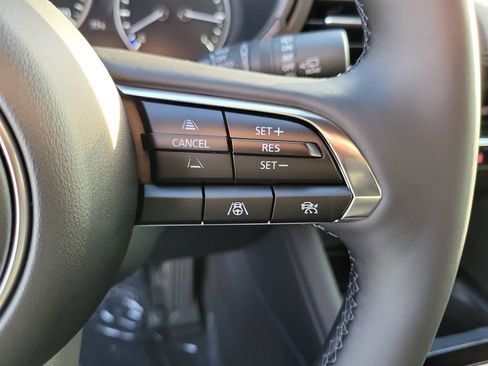 New 2026 MAZDA MAZDA3 Hatchback w/Premium Plus Pkg image 6
