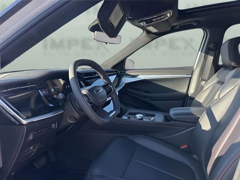 Used 2024 Jeep Wagoneer Launch Edition image 9