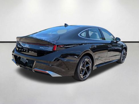 New 2026 Hyundai Sonata SEL FWD image 5