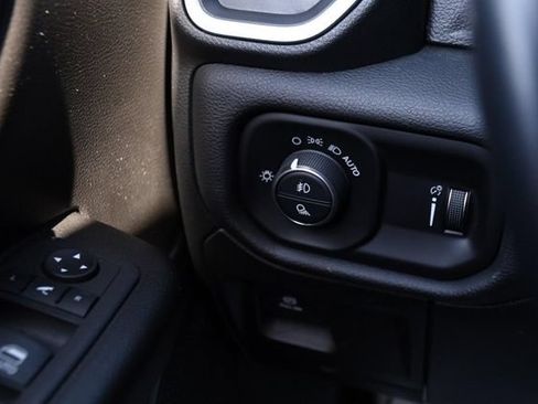Used 2023 RAM 1500 Big Horn AWD/4WD image 20