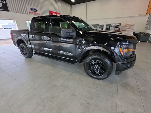 Used 2024 Ford F150 XLT w/ Bed Utility Package AWD/4WD image 6
