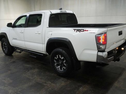 Certified 2023 Toyota Tacoma TRD Off-Road image 7
