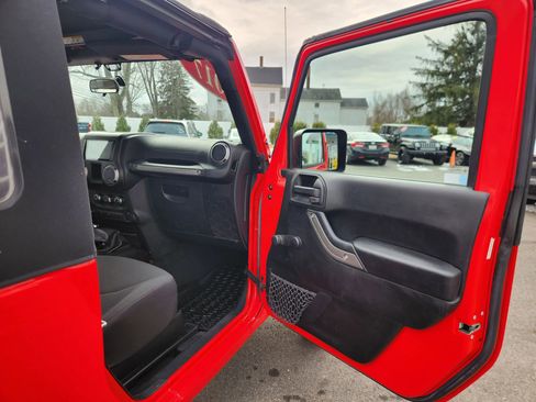 Used 2017 Jeep Wrangler Sport w/ Quick Order Package 23S image 35