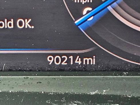 Used 2020 Volkswagen Atlas Cross Sport SEL Premium AWD/4WD image 9