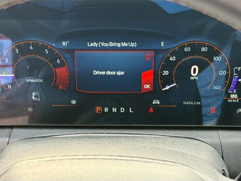 Used 2024 Ford Mustang Convertible RWD image 37