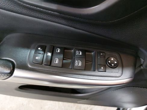 Used 2021 Jeep Cherokee Latitude Lux image 29