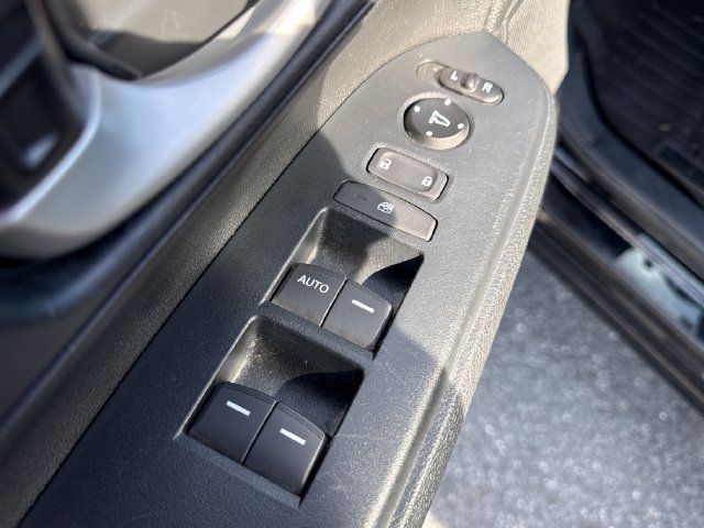 Used 2017 Honda CR-V LX image 24