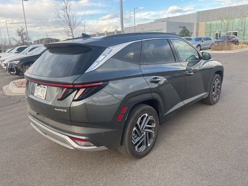 Used 2025 Hyundai Tucson Limited image 3