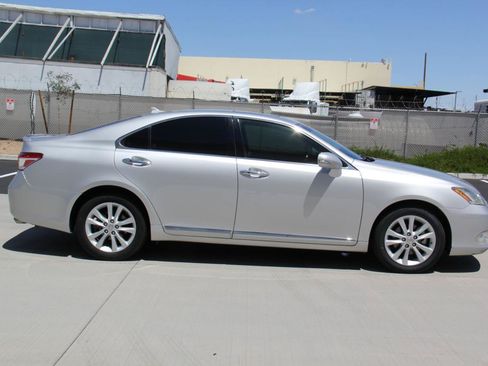 Used 2012 Lexus ES 350 FWD image 4