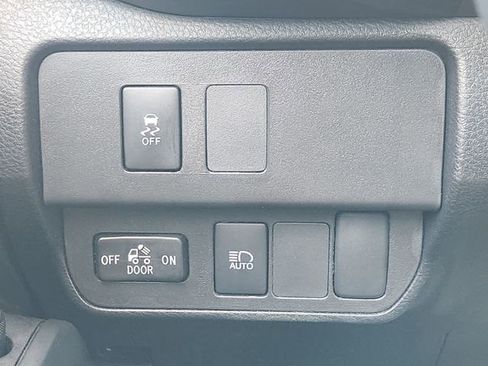 Used 2023 Toyota Tacoma SR image 15