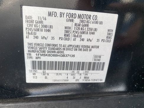 Used 2017 Ford Explorer XLT w/ Equipment Group 202A image 33