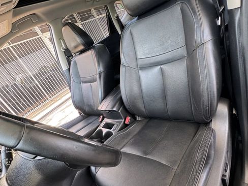 Used 2018 Nissan Rogue SL w/ Premium Package AWD/4WD image 17
