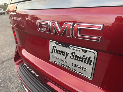 Used 2025 GMC Yukon AT4 image 38