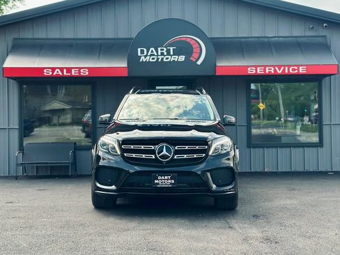 Used 2017 Mercedes-Benz GLS 550 4MATIC image 2