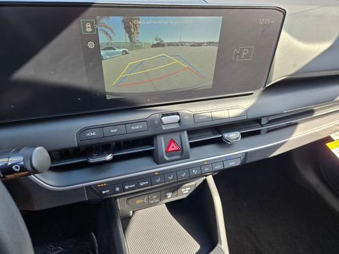 New 2026 Kia K4 FWD image 14
