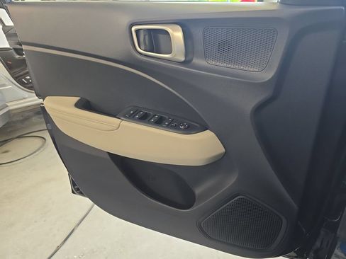 New 2026 Hyundai Venue SEL FWD image 26